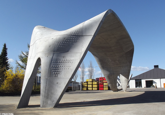 Stahlbetonskulptur auf dem PASCHAL-Werksgelände