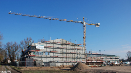 Blick auf den Bau des Sportparks in Karlsruhe