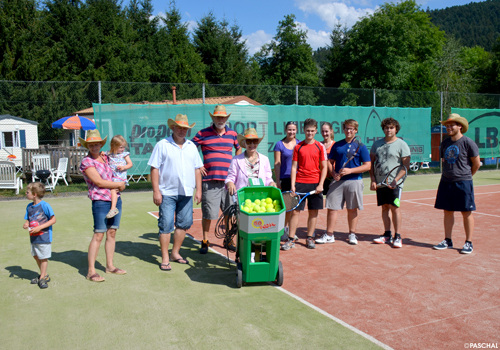 Neue Ballmaschine für TC Steinach
