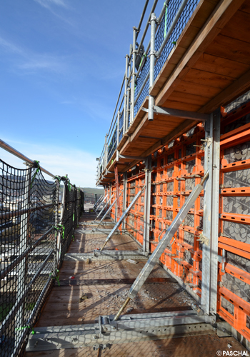 climbing system 240 used as climbing formwork