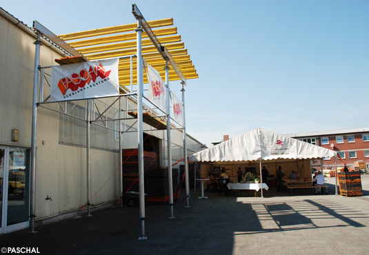 Außengelände des Service-Centers