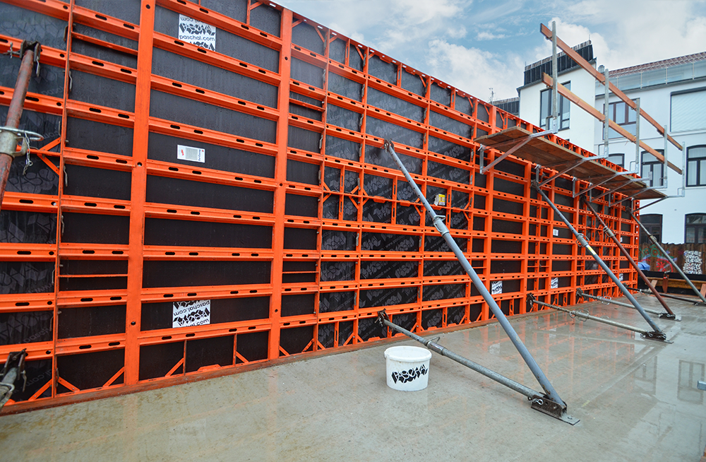 Formwork surface with NeoR lightweight formwork