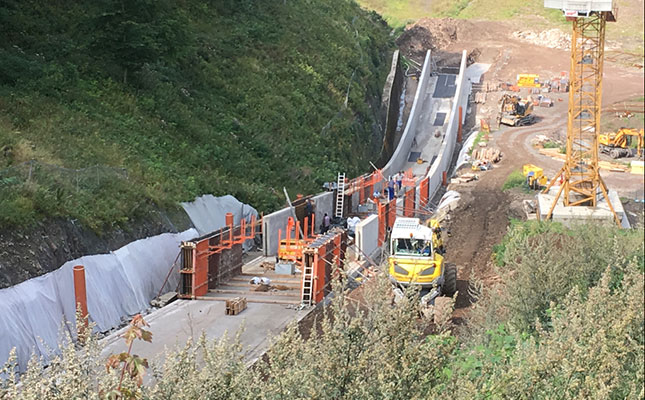 Consolidation du barrage de l'Oder