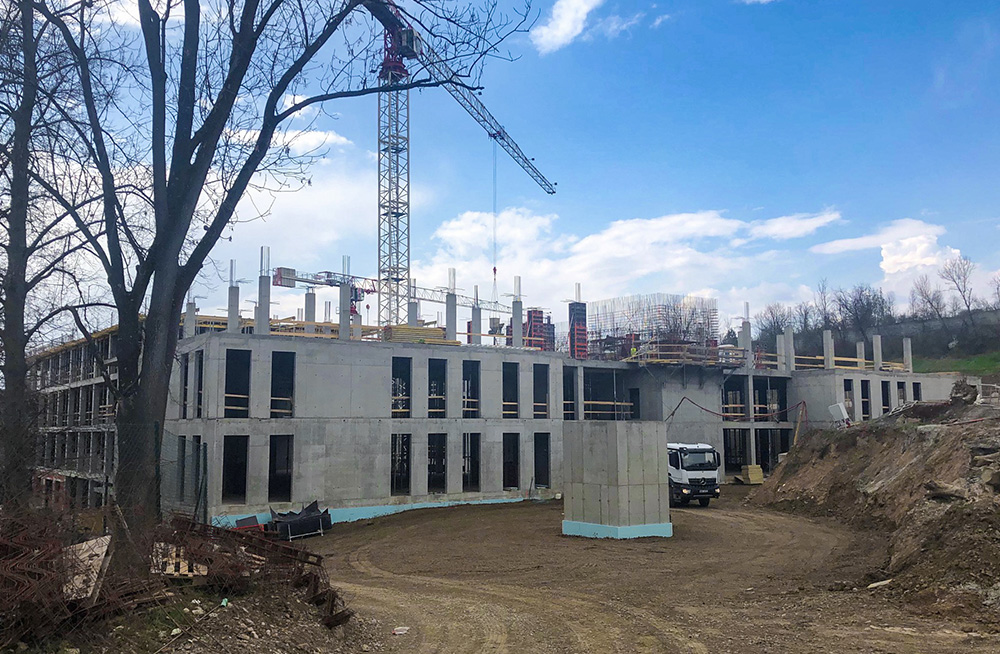 Reinforced concrete walls and pillars formed with LOGO.3