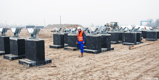 Fundamente für drei Pipelines nebeneinander